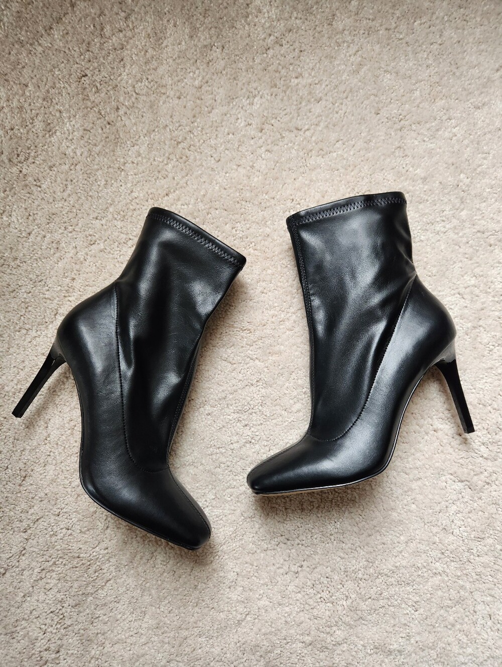 I.N.C. VIDALIA boots